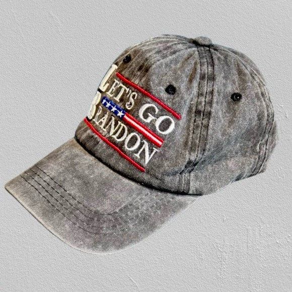 NWT LET’S GO BRANDON Men’s Trucker Hat Adjustable - Picture 2 of 3